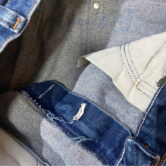 Wrangler Classic Jeans - Picture 2 of 4